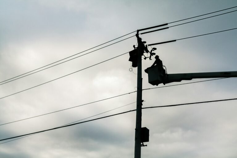 21-Year-Old Fort Worth Lineman Apprentice Dies After Electrical Arc Flash on the Job; Coworker Remembers Him as ‘Always There’